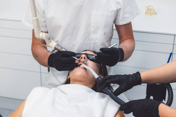 Best Emergency Dentist for Knocked-Out Tooth in Brookridge, FL